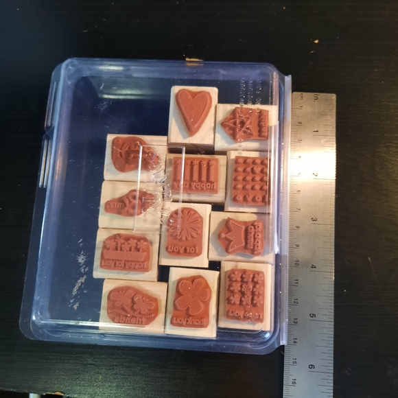 Taggers Dozen stamp set - Picture 2 of 2